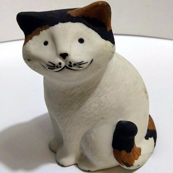 Highbank Porcelain Other - Highbank Porcelain Sitting Cat Figurine